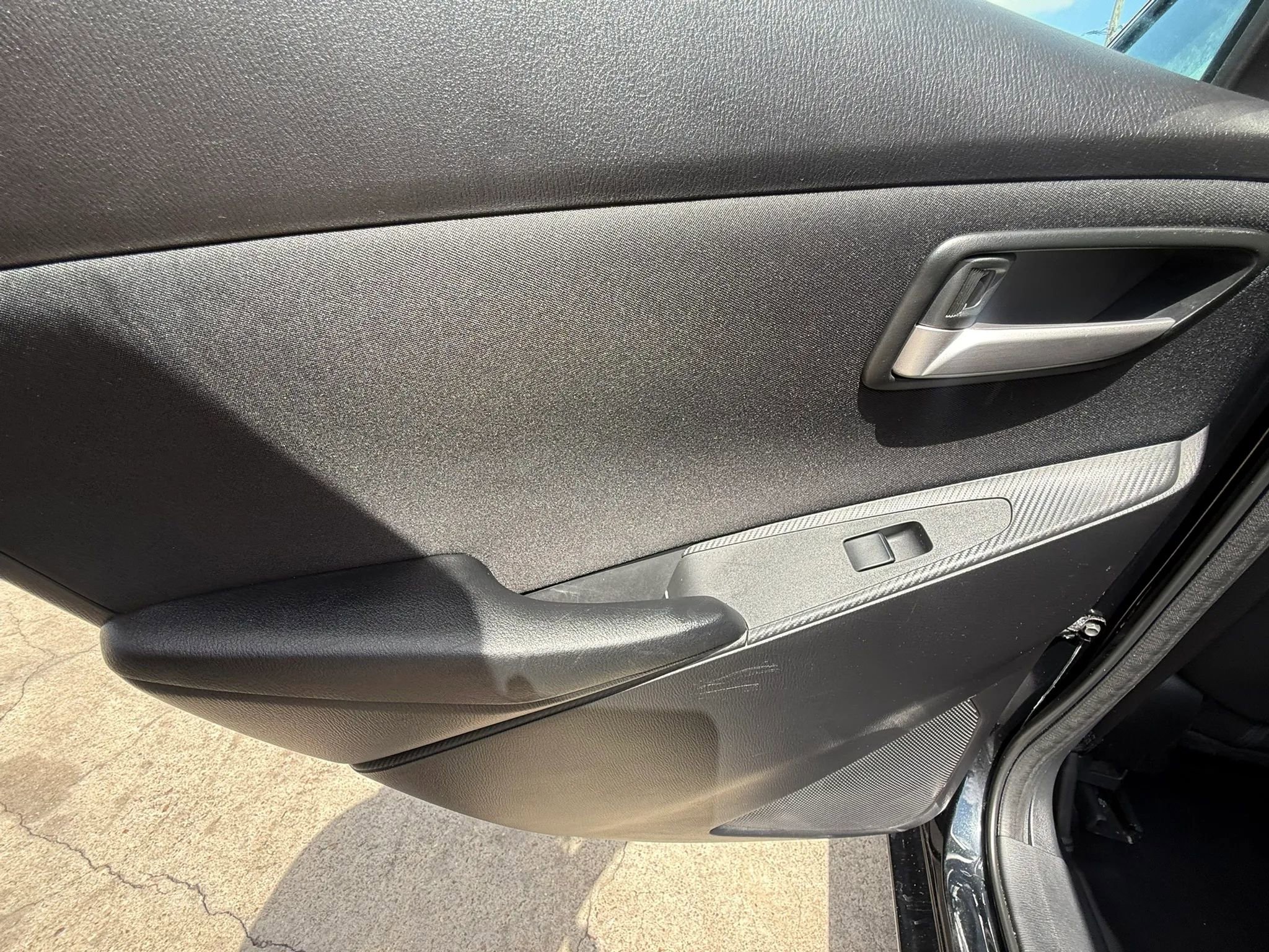 Used 2020 Toyota Yaris LE FWD image 18
