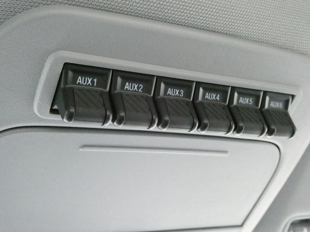 New 2025 Ford F350 XLT w/ FX4 Off-Road Package image 17