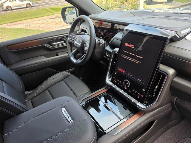 New 2026 GMC Yukon XL Denali w/ Sun & Power Step Package AWD/4WD image 22