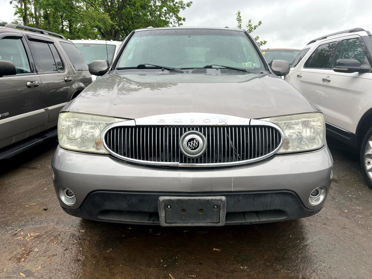 Used 2006 Buick Rainier CXL image 2
