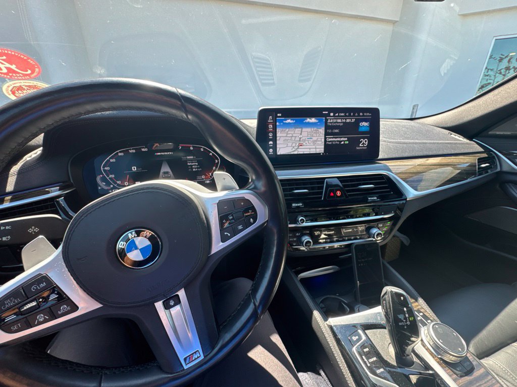 Used 2021 BMW M550i xDrive AWD/4WD image 9