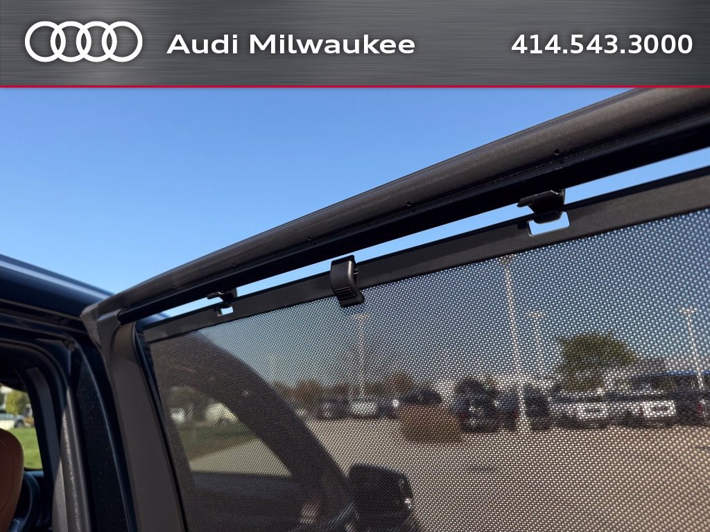 Used 2022 Toyota Highlander Platinum AWD/4WD image 36