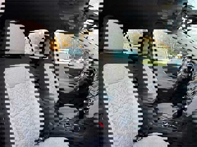 Used 2022 Chevrolet Equinox LS image 15