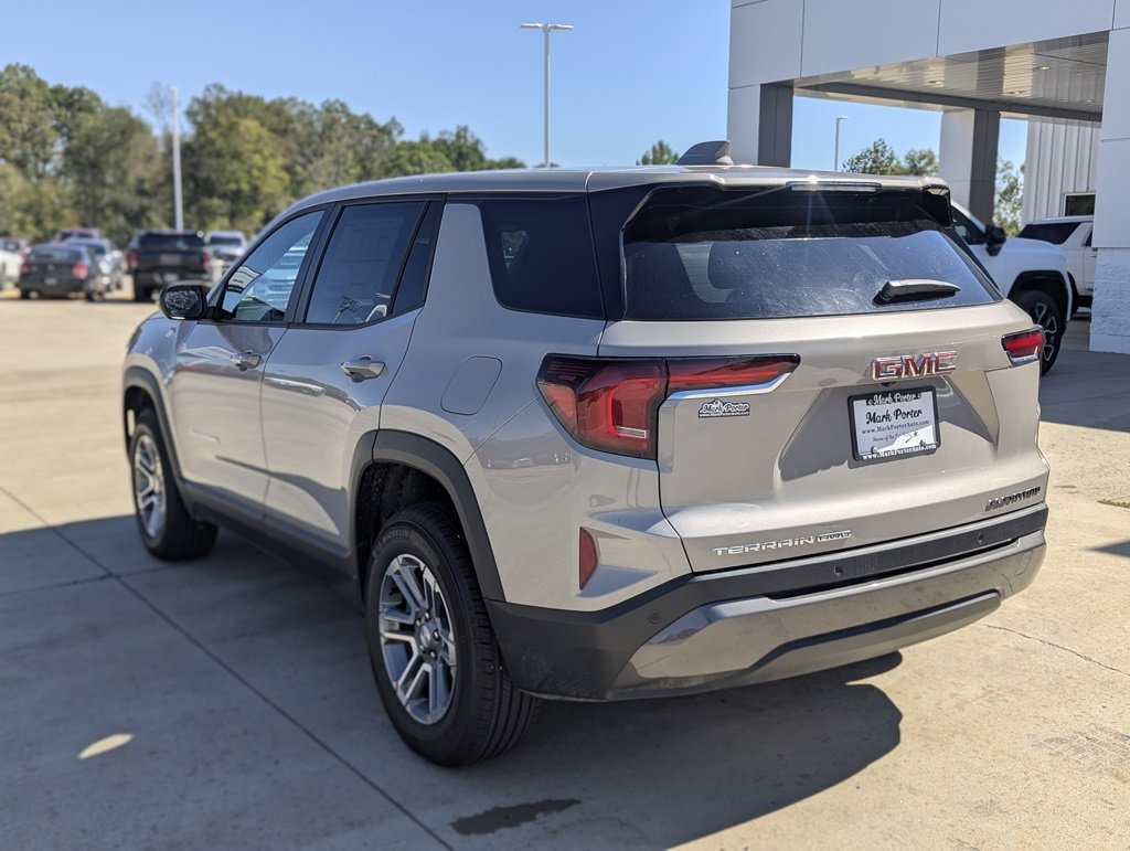 New 2026 GMC Terrain Elevation w/ LPO, Floor Liner Package image 8