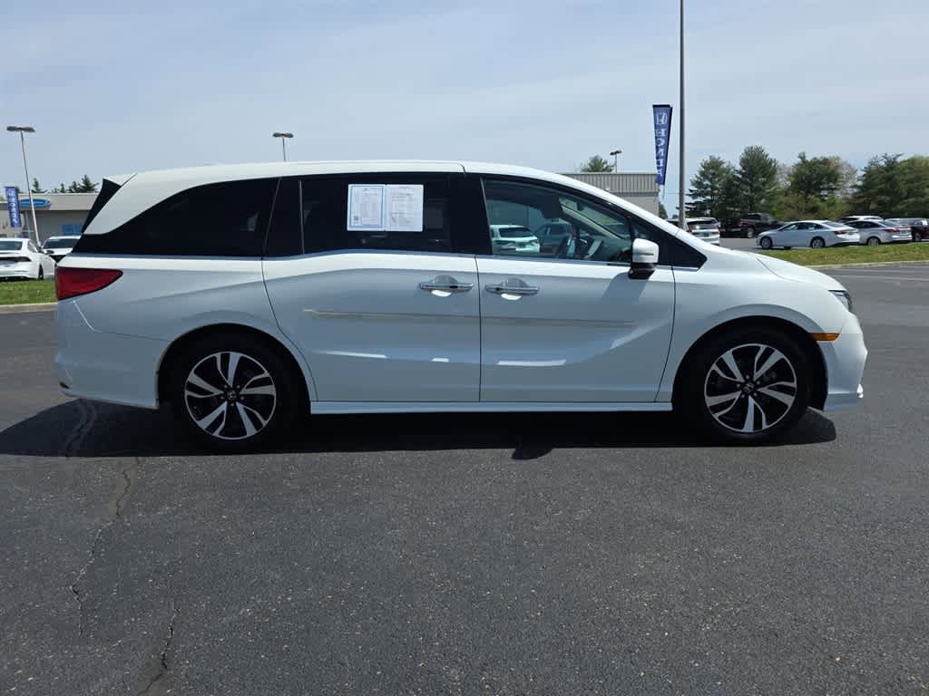 Used 2019 Honda Odyssey Elite image 2