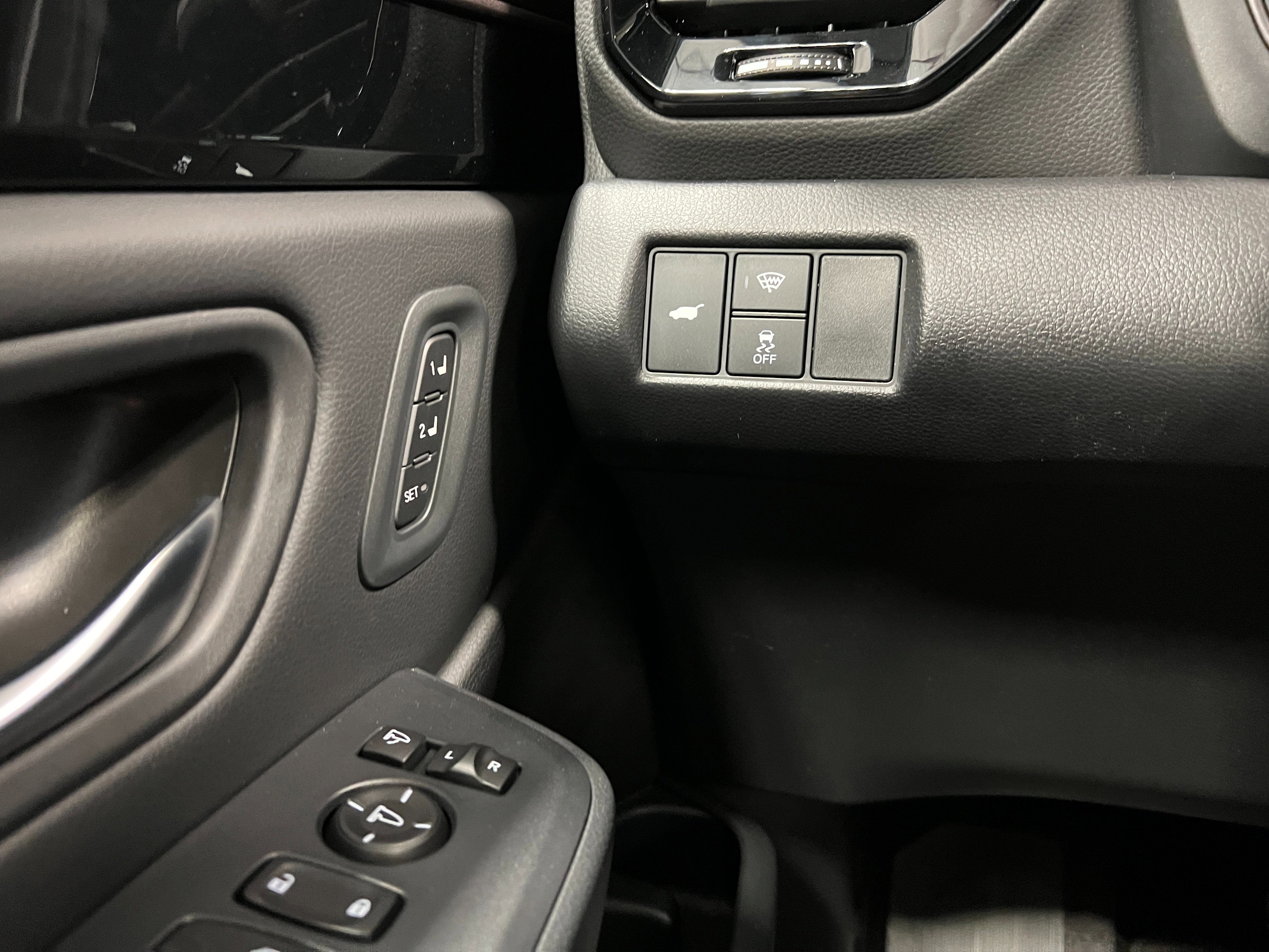 New 2025 Honda Pilot TrailSport image 13