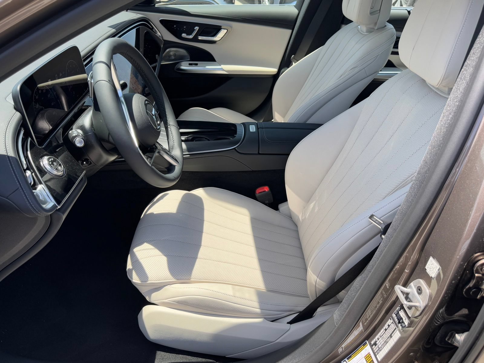 New 2025 Mercedes-Benz E 350 Sedan image 20