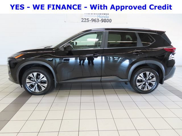 Used 2023 Nissan Rogue SV w/ SV Premium B Package image 3