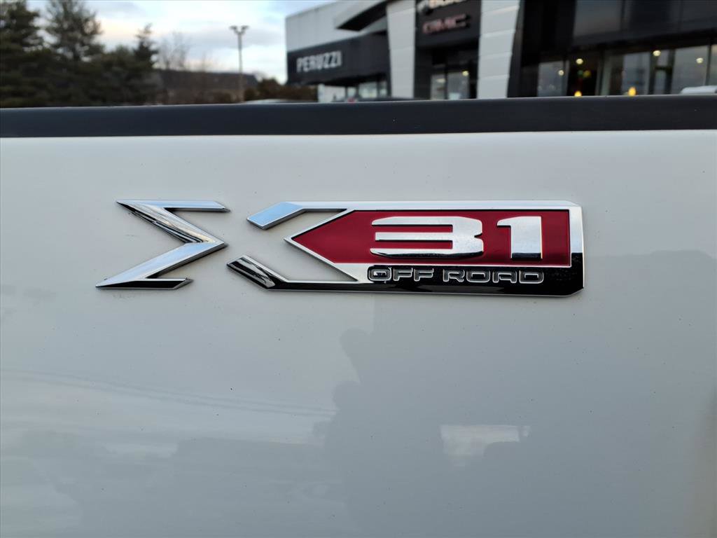 Certified 2022 GMC Sierra 2500 SLE w/ SLE Convenience Package image 21