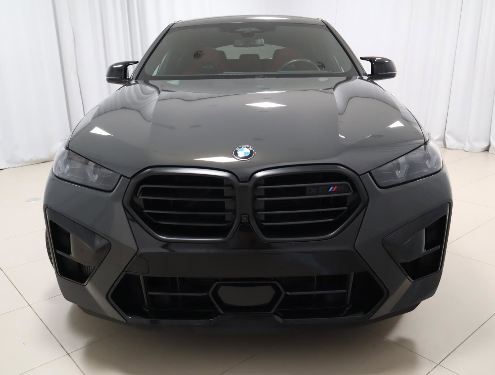 Used 2025 BMW X6 M Competition w/ Executive Package image 7