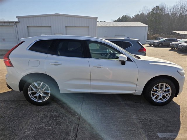 Used 2021 Volvo XC60 T5 Momentum image 4