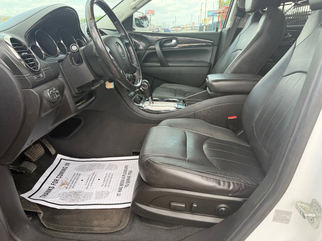 Used 2017 Buick Enclave Leather FWD image 23