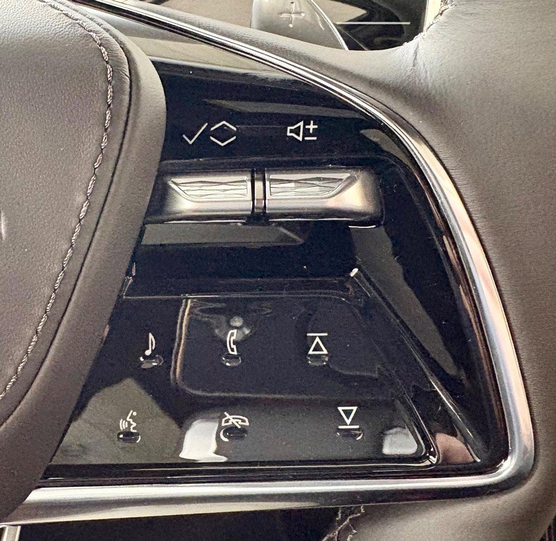 New 2026 Cadillac Escalade V image 27