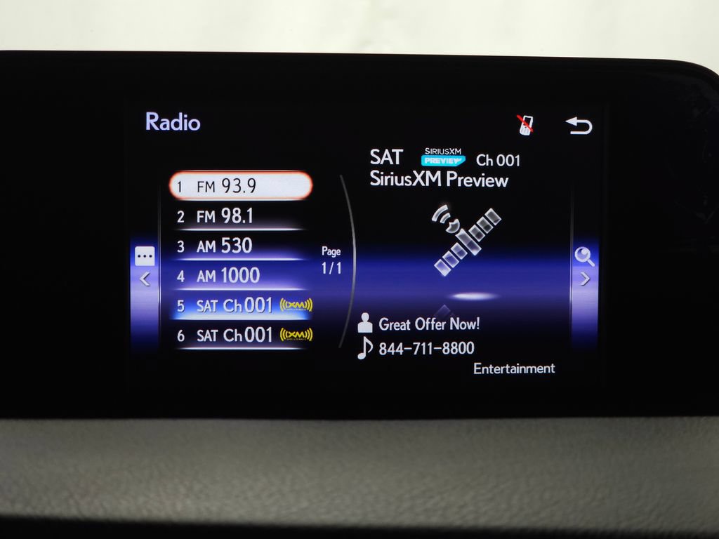 Used 2017 Lexus RX 350 AWD w/ Cold Weather Package image 22
