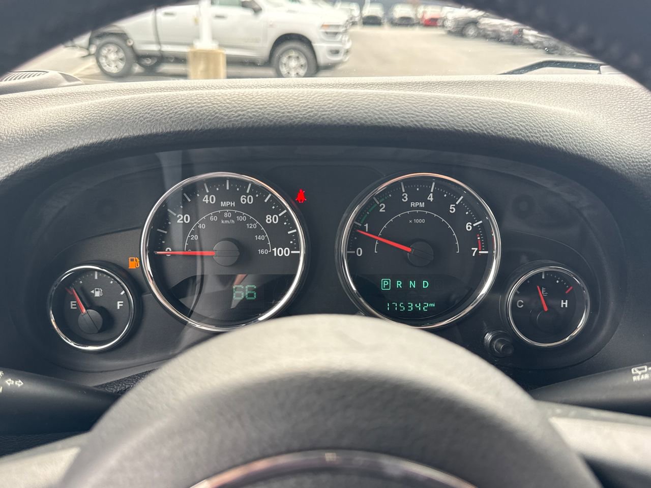 Used 2015 Jeep Wrangler Unlimited Sahara w/ Connectivity Group image 30