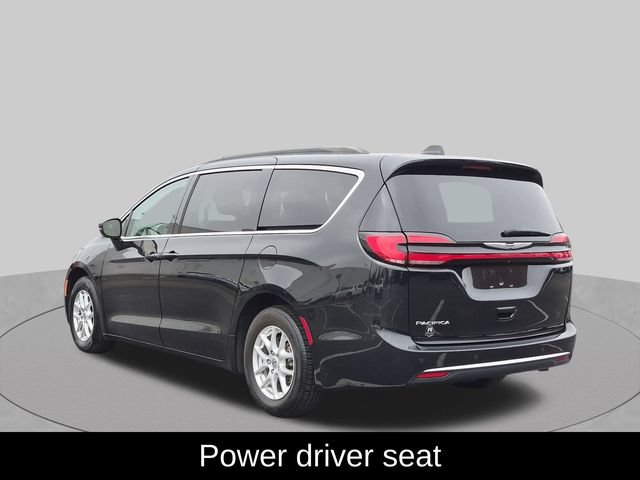 Used 2022 Chrysler Pacifica Touring-L FWD image 8