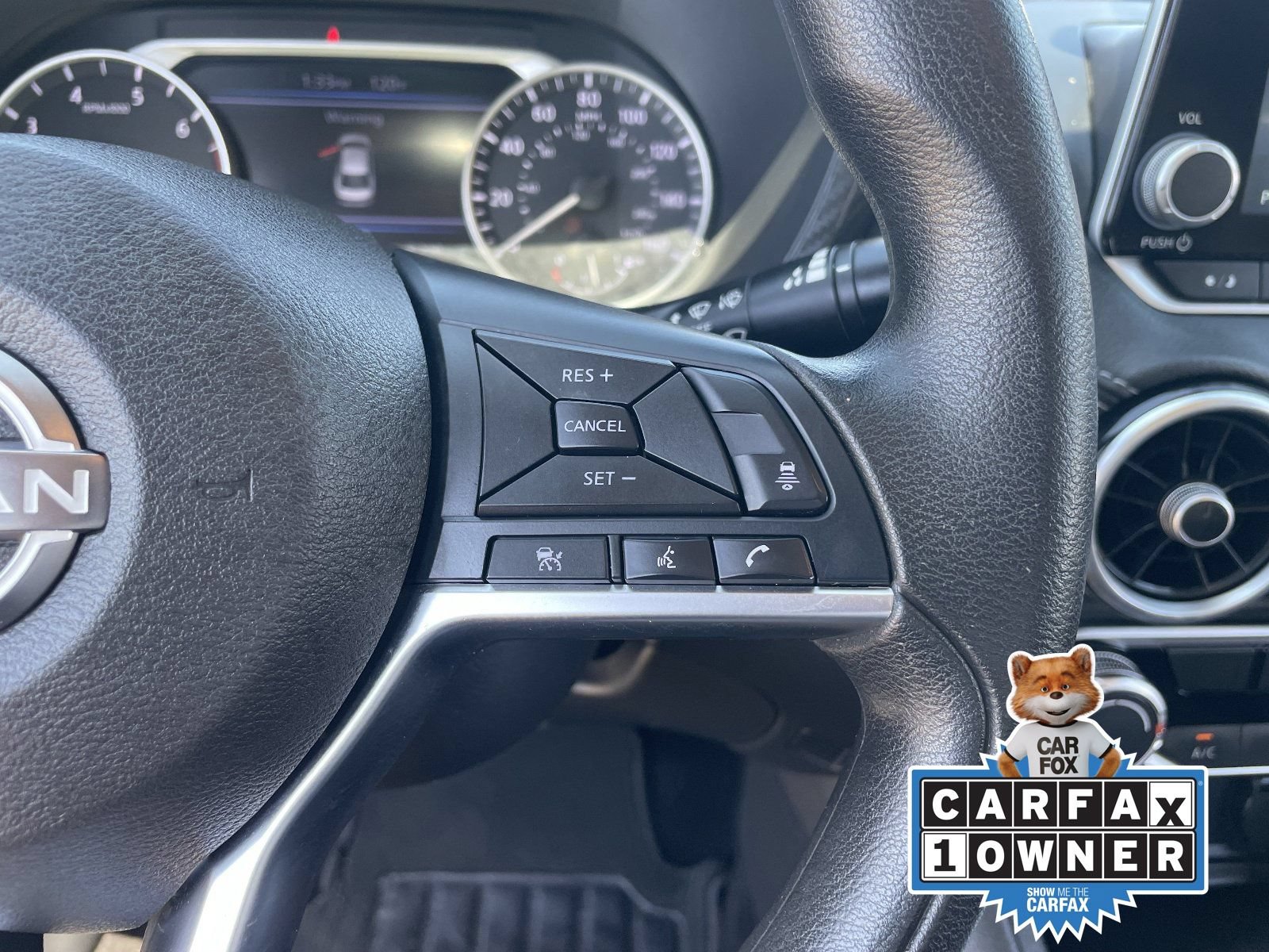 Used 2024 Nissan Sentra SV FWD image 31