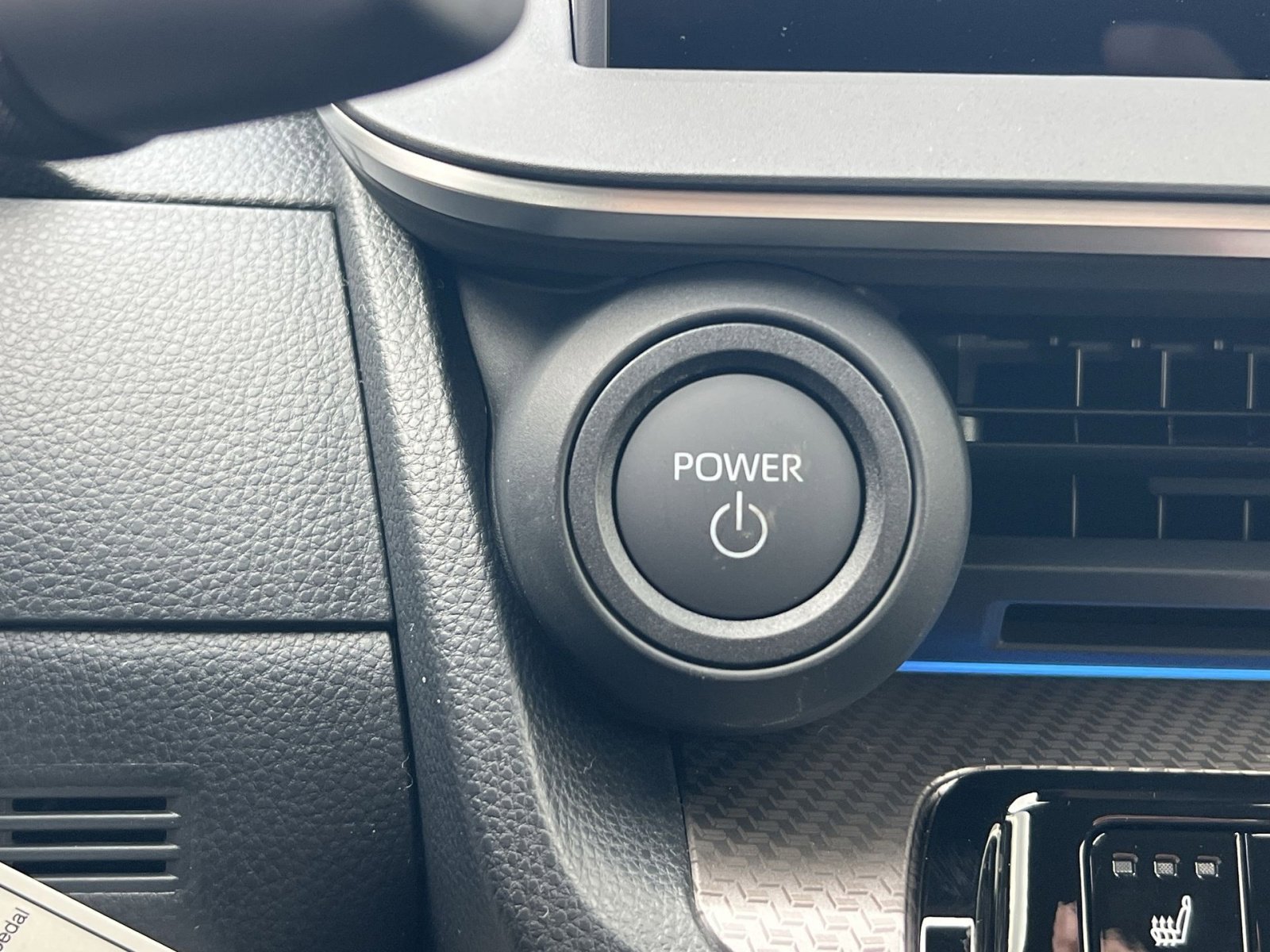 New 2026 Toyota Prius XLE image 26