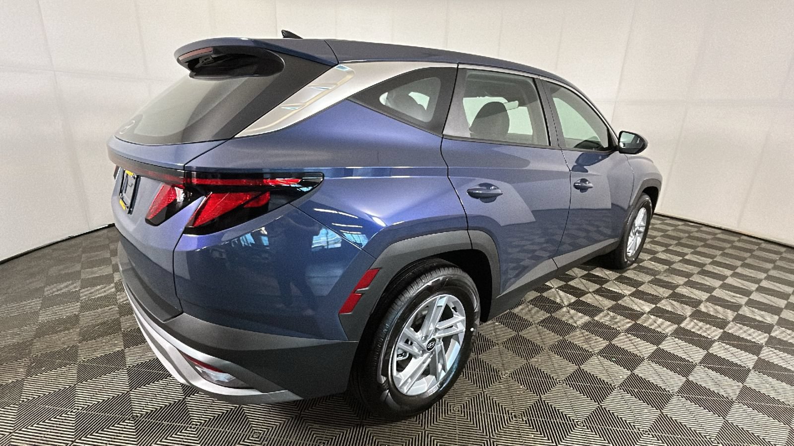 Certified 2026 Hyundai Tucson SE FWD video 3