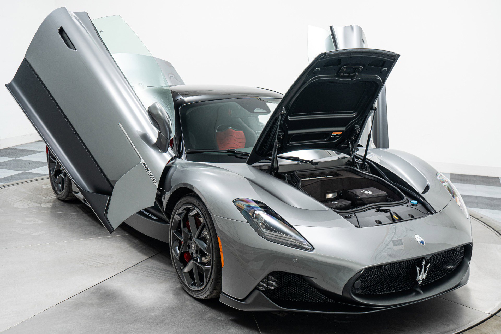 Used 2023 Maserati MC20 Cielo -351 Miles, Lightweight image 34