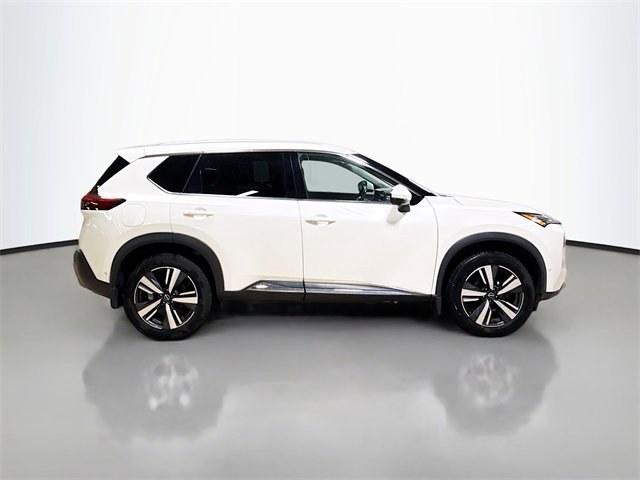 Used 2022 Nissan Rogue SL w/ SL Premium Package image 6