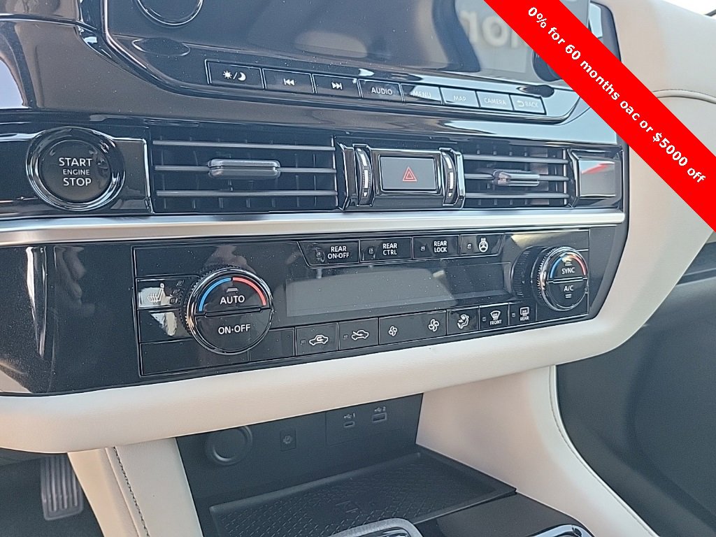 New 2025 Nissan Pathfinder SL w/ SL Premium Package image 27