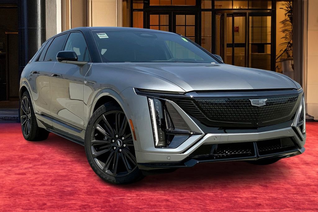 New 2026 Cadillac Lyriq V image 2