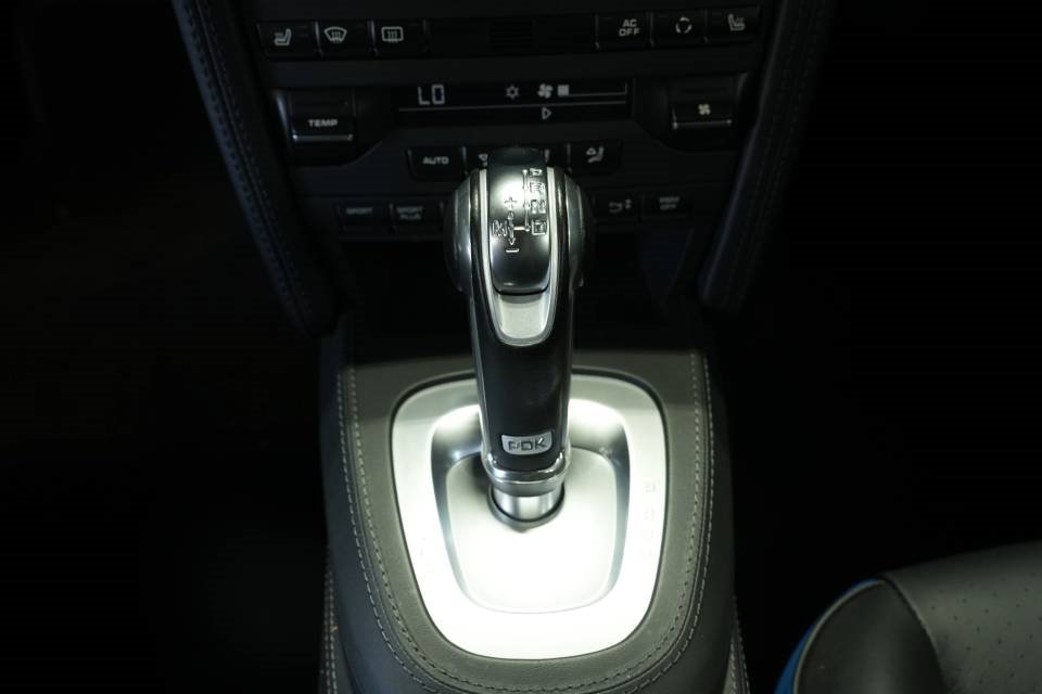 Used 2011 Porsche 911 Speedster image 20