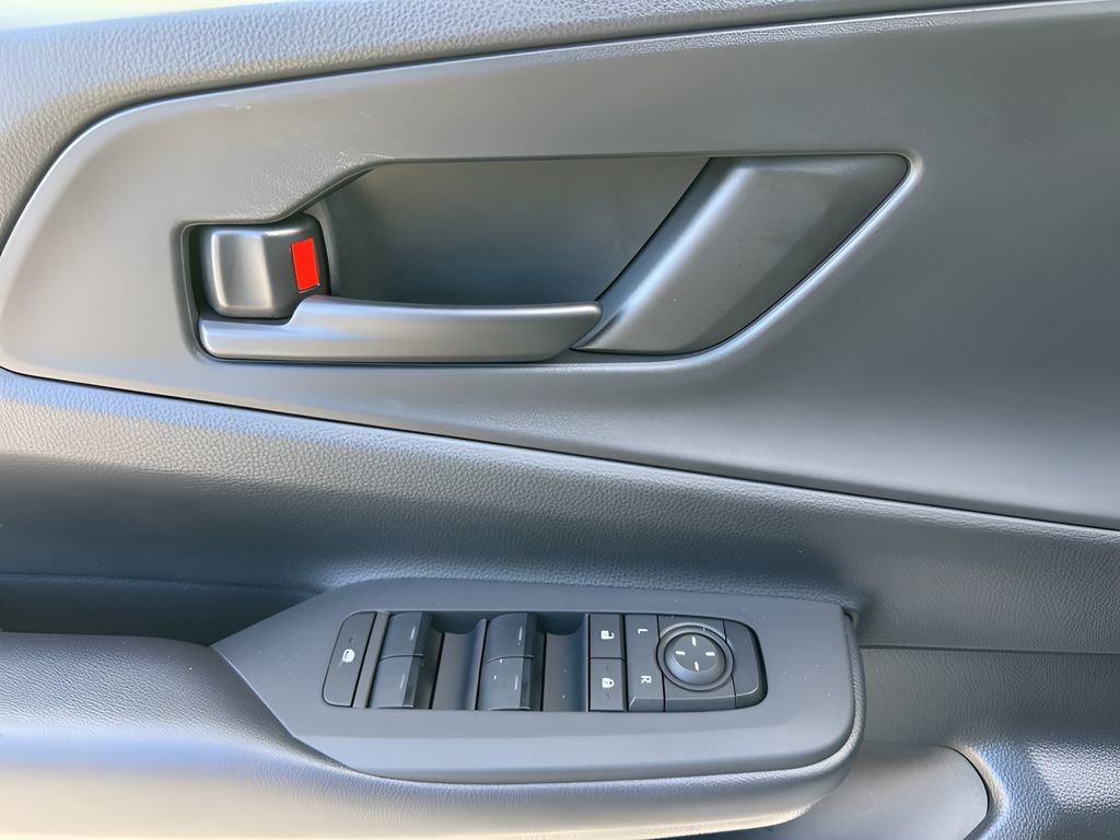 Used 2024 Toyota Prius Prime SE image 23