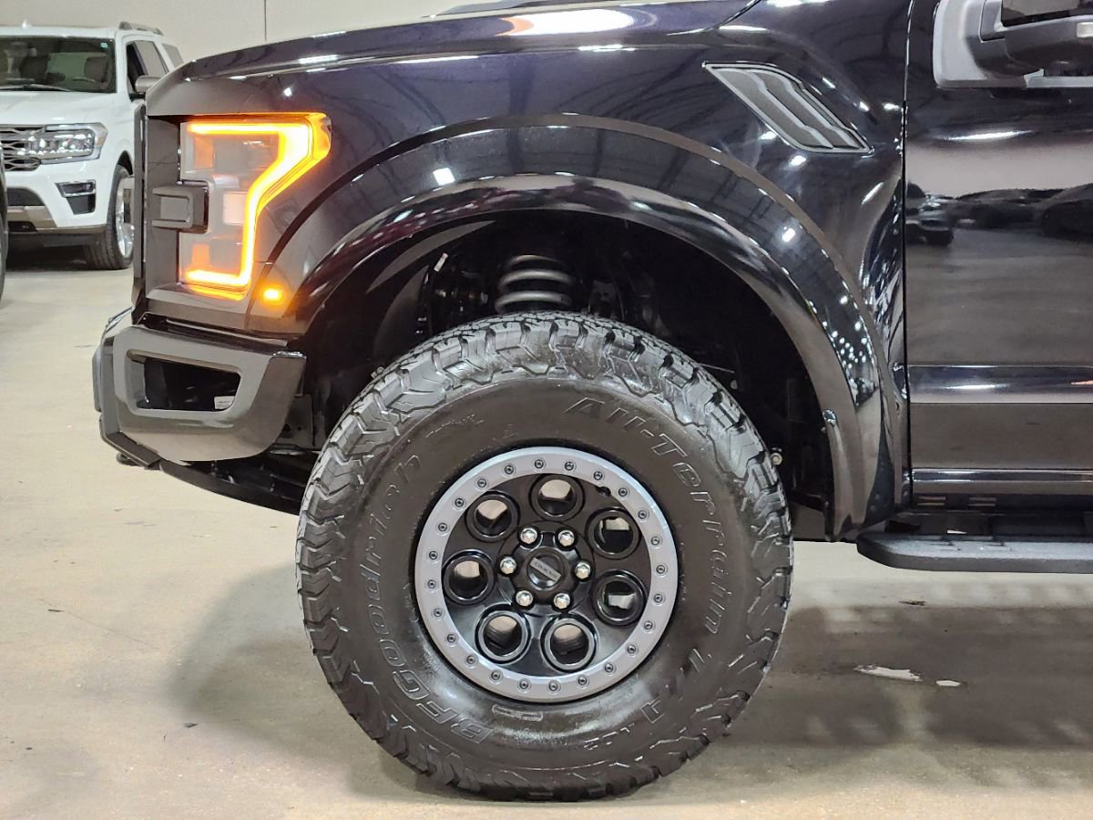 Used 2020 Ford F150 Raptor w/ Equipment Group 802A Luxury image 5