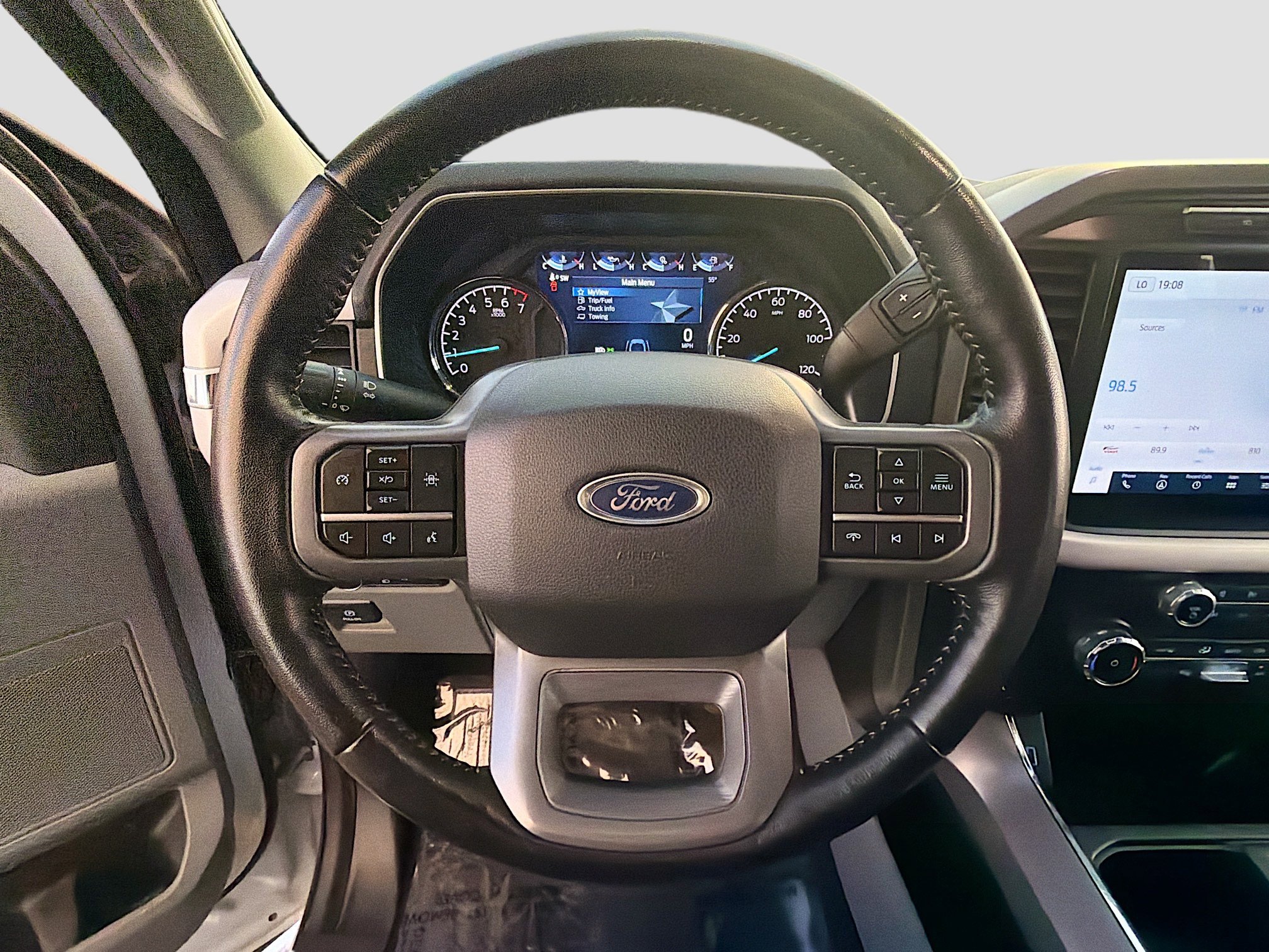 Used 2022 Ford F150 XLT w/ Equipment Group 302A High image 18