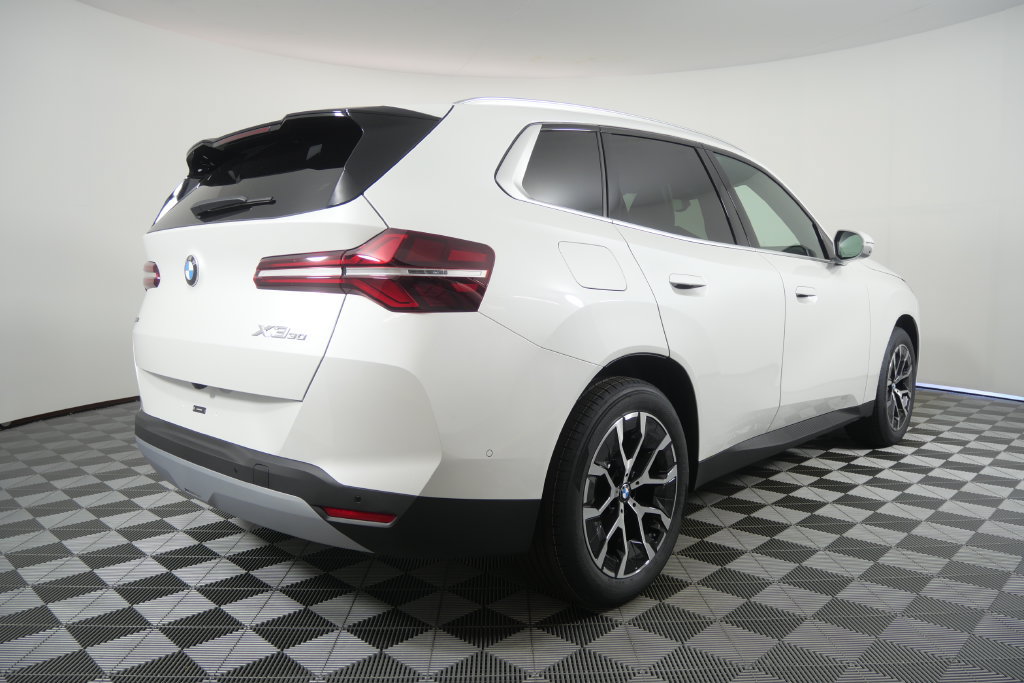 New 2026 BMW X3 xDrive30i AWD/4WD image 4