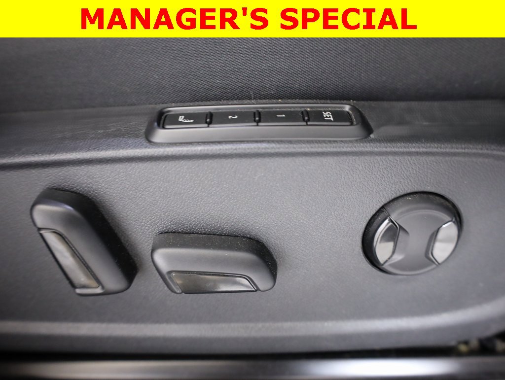 Used 2021 Volkswagen ID.4 Pro S image 45