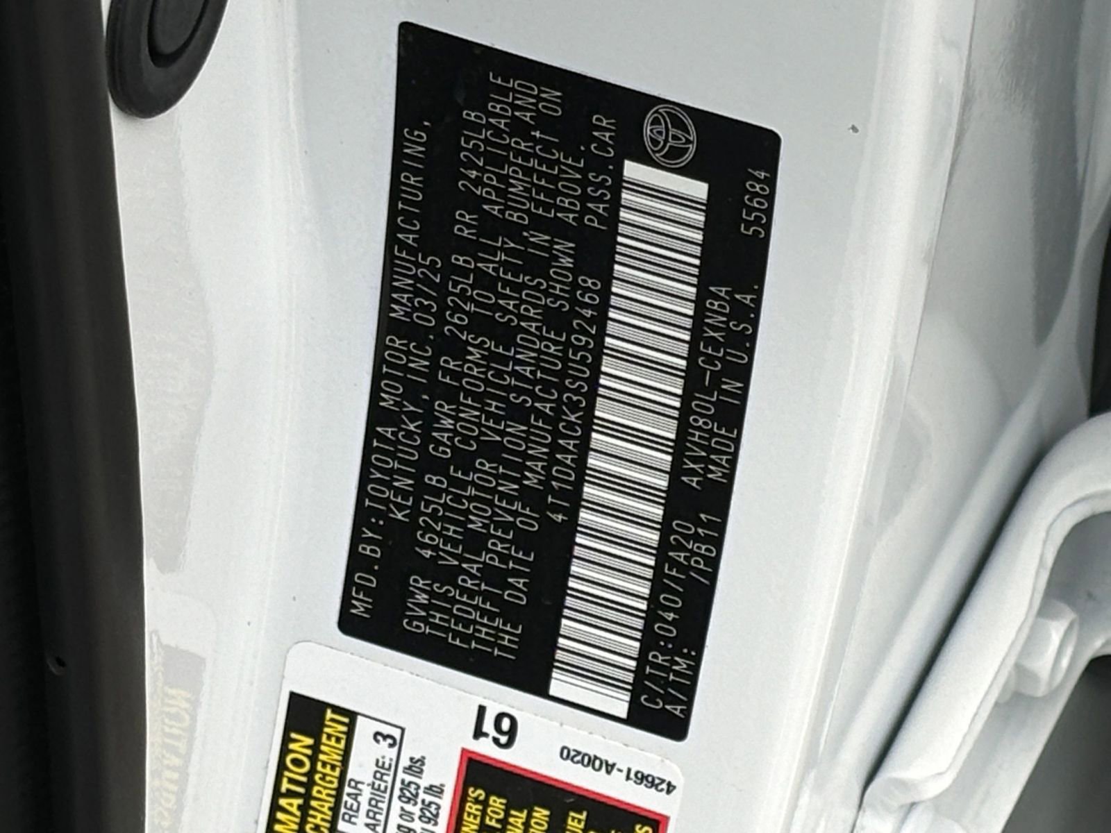 Used 2025 Toyota Camry LE image 28