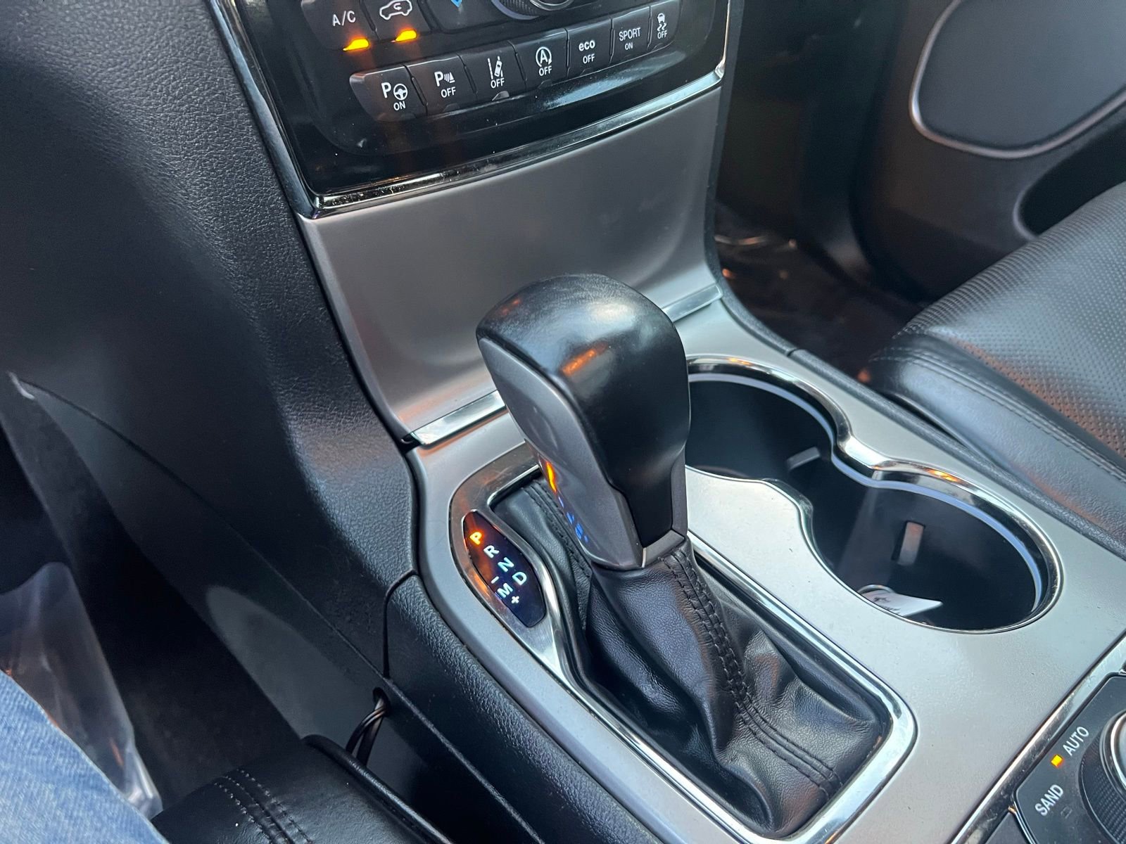 Used 2020 Jeep Grand Cherokee High Altitude AWD/4WD image 34
