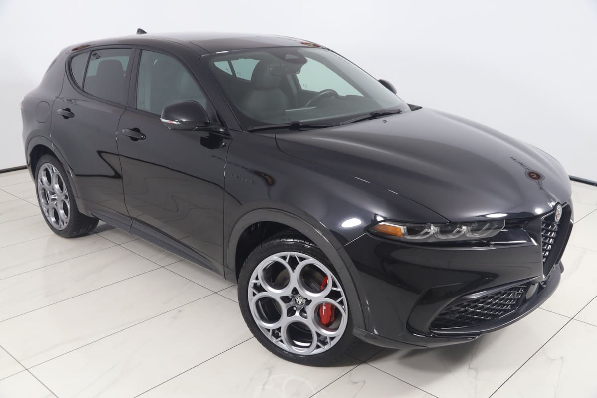 Used 2024 Alfa Romeo Tonale Veloce w/ Active Assist Package AWD/4WD image 18