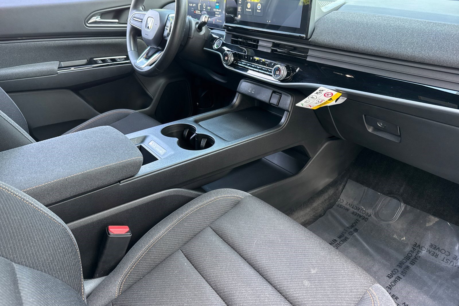 Used 2024 Honda Prologue EX image 32