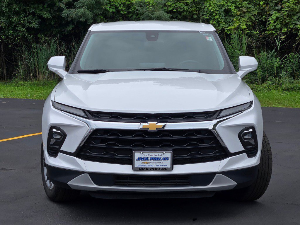 Certified 2023 Chevrolet Blazer LT AWD/4WD image 3