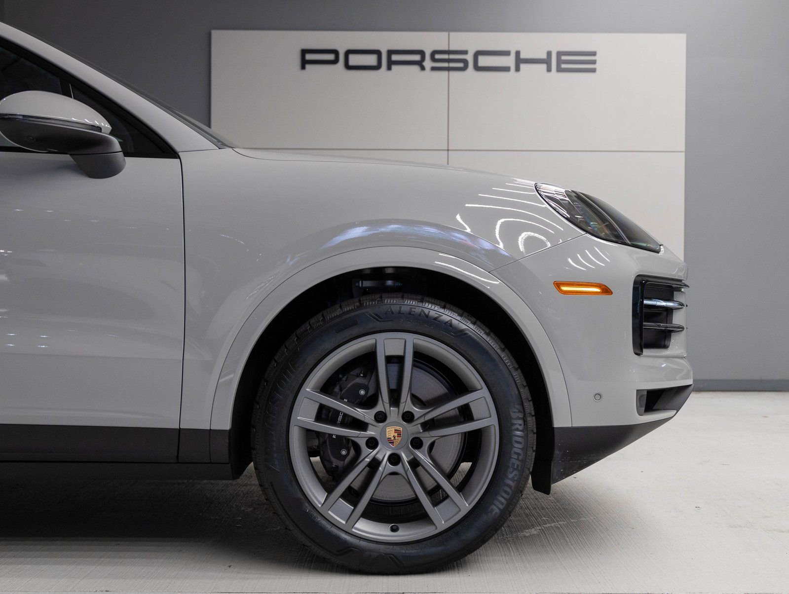 Certified 2026 Porsche Cayenne Coupe image 11