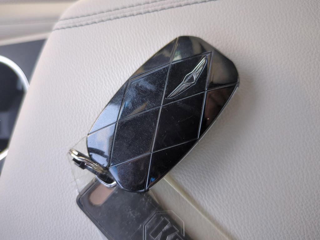 Used 2026 Genesis G70 2.5T RWD image 22