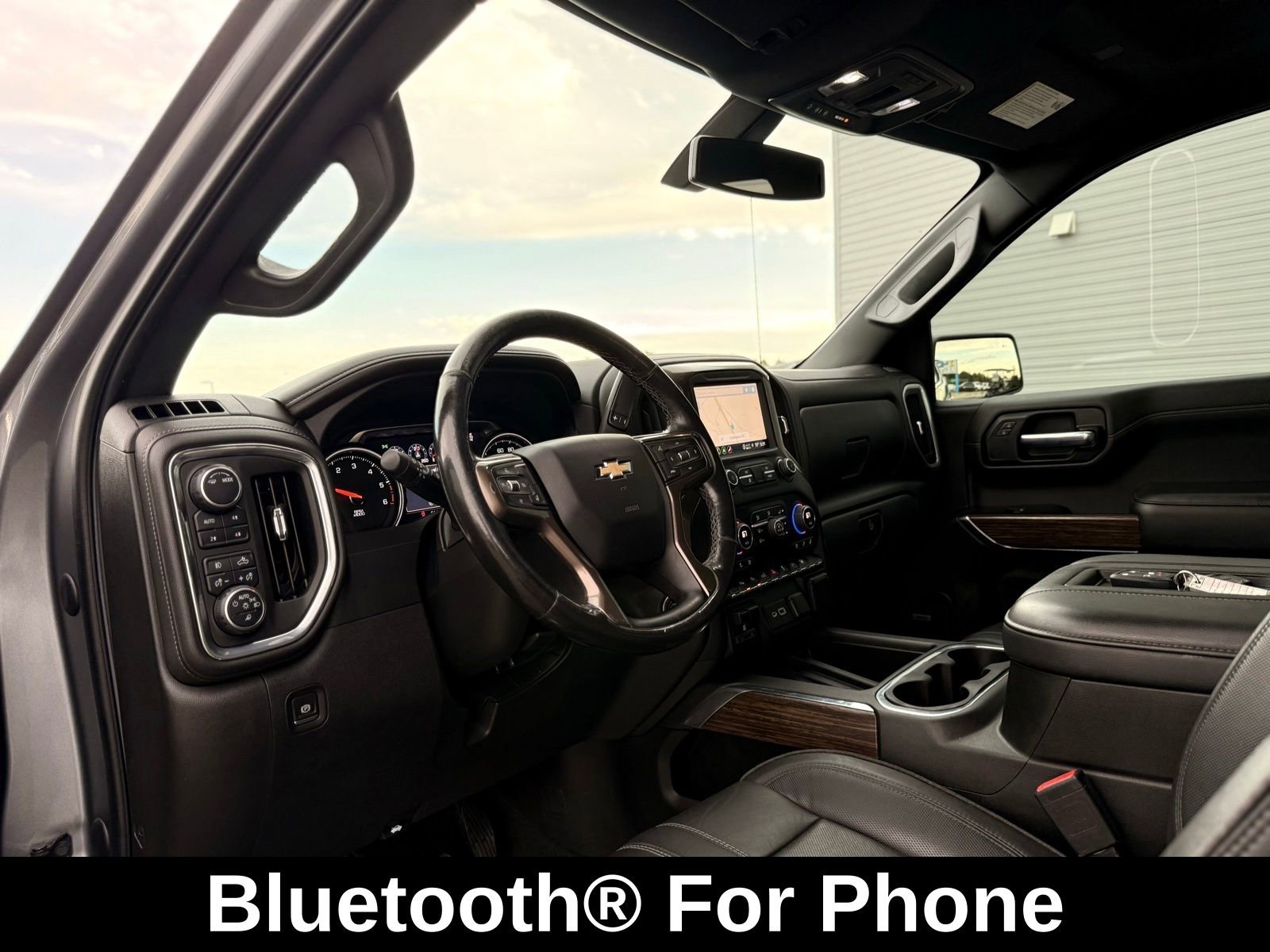 Used 2022 Chevrolet Silverado 1500 High Country w/ LPO, Dark Essentials Package image 18