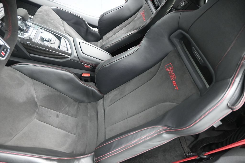 Used 2023 Audi R8 V10 GT RWD image 9