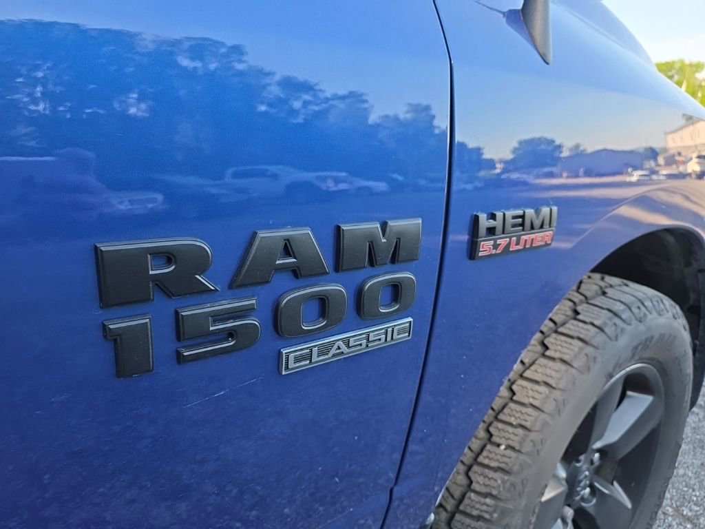 Used 2019 RAM 1500 Express w/ Wheel & Sound Group AWD/4WD image 23