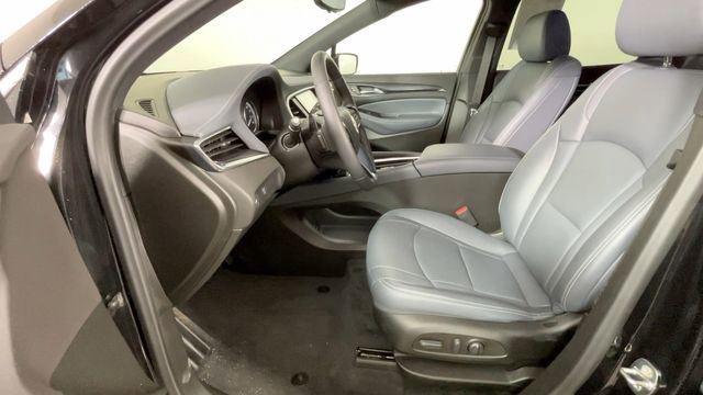 Used 2022 Buick Enclave Essence w/ Sport Touring Edition FWD image 20