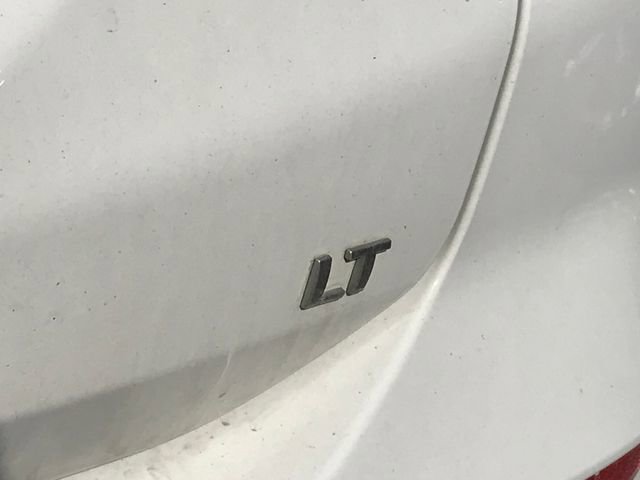 Used 2019 Chevrolet Equinox LT w/ Driver Convenience Package FWD image 9