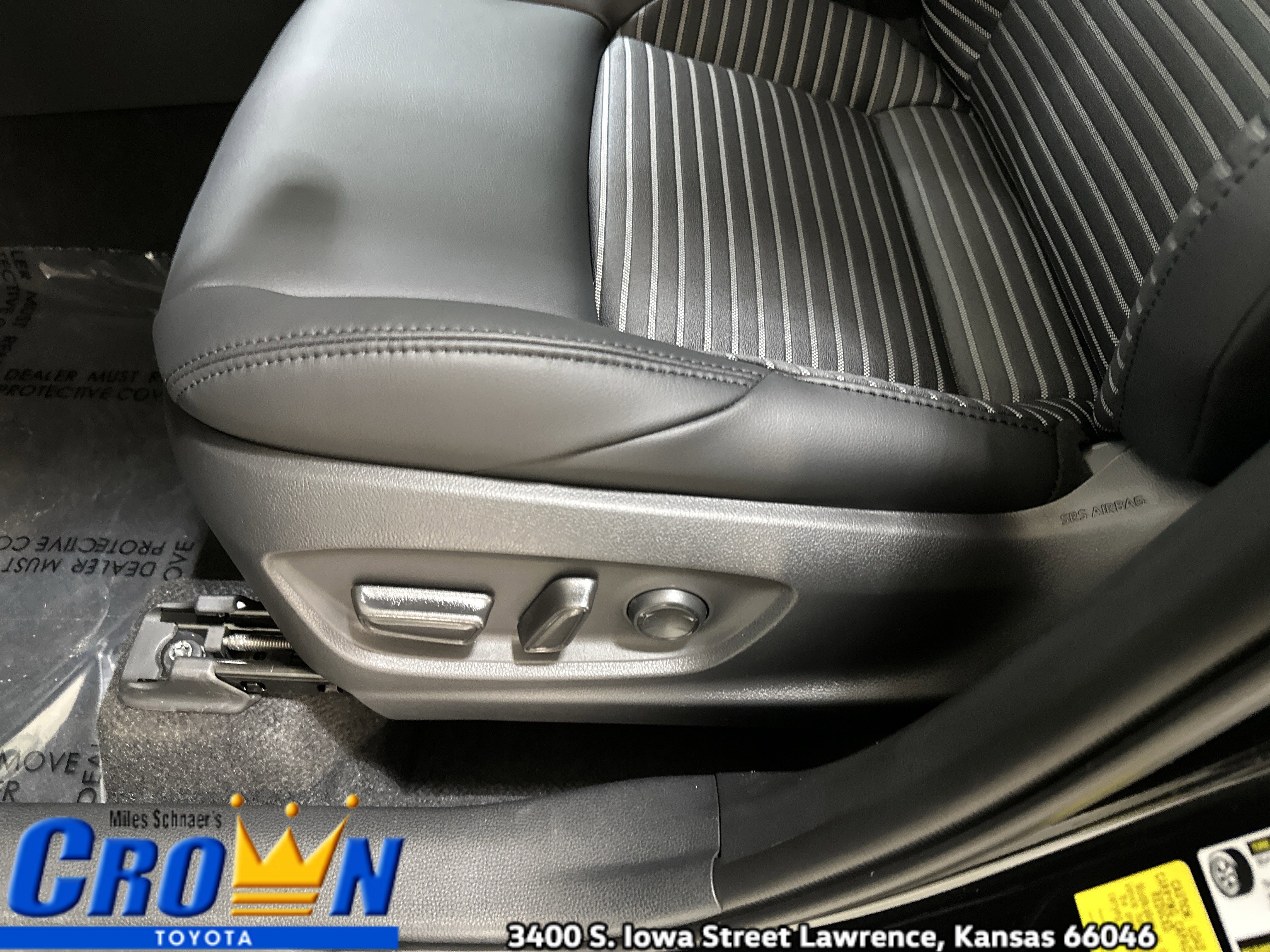 New 2026 Toyota Corolla Cross XSE image 17