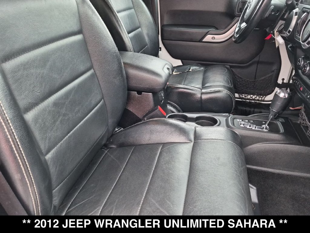 Used 2012 Jeep Wrangler Unlimited Sahara w/ Dual Top Group AWD/4WD image 25
