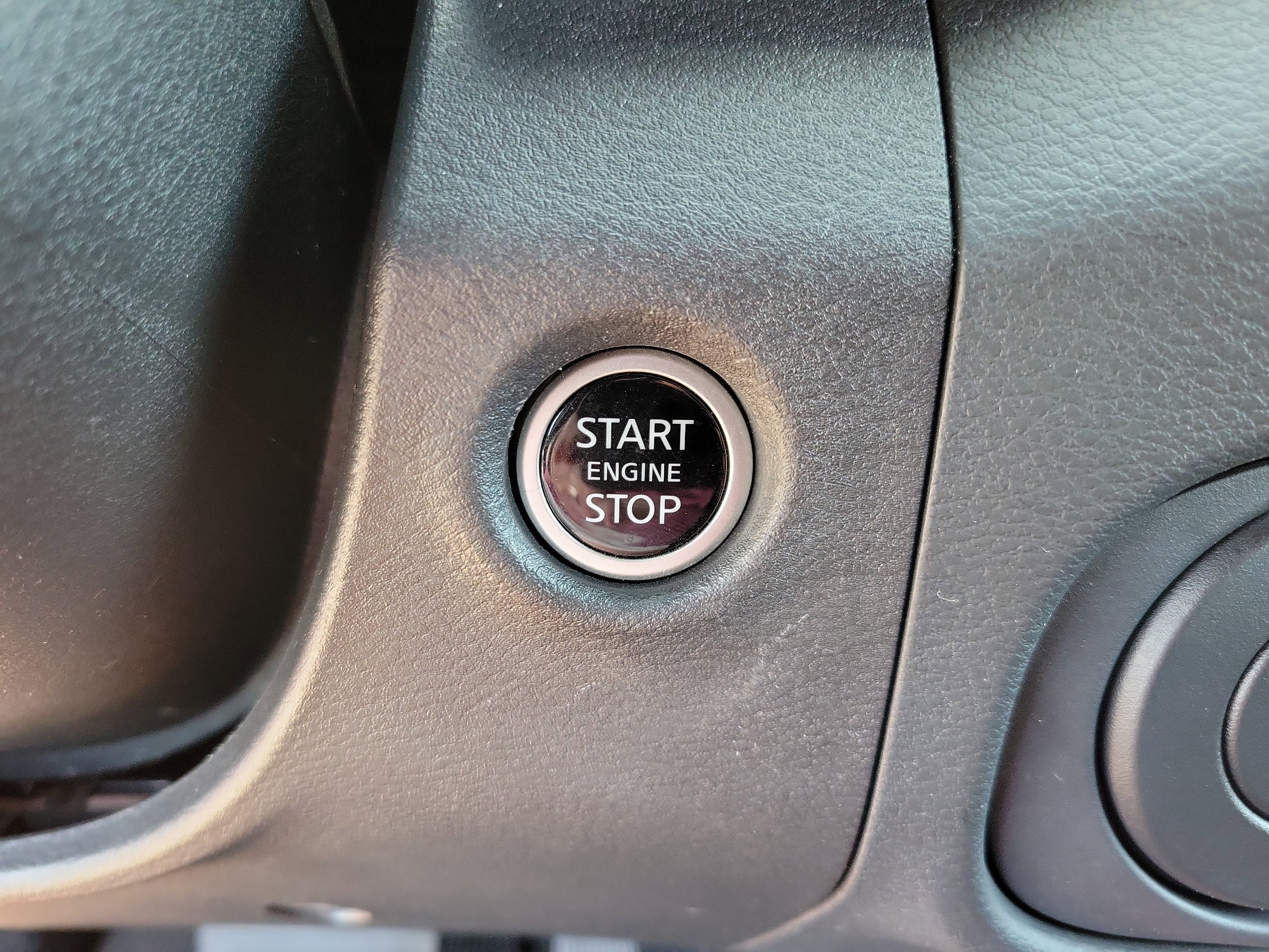 Used 2024 Nissan Frontier Pro-X w/ Tow Package image 13