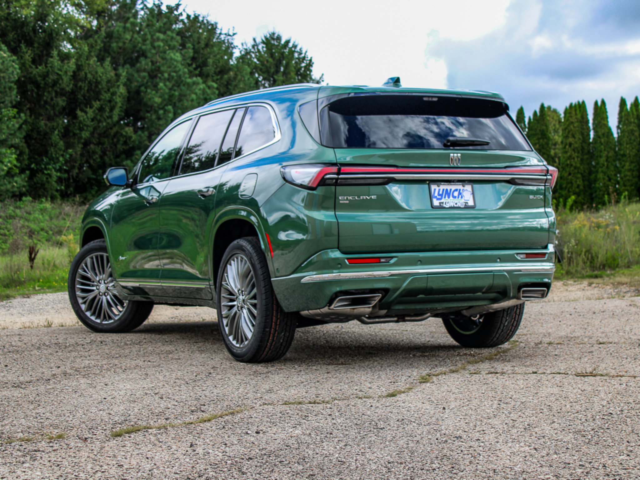 New 2027 Buick Enclave Avenir AWD/4WD image 10