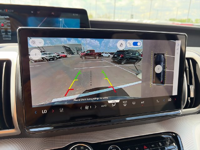 New 2026 Ford Expedition Active AWD/4WD image 25